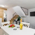 Σπίτι διακοπών Holliday House Smokvica