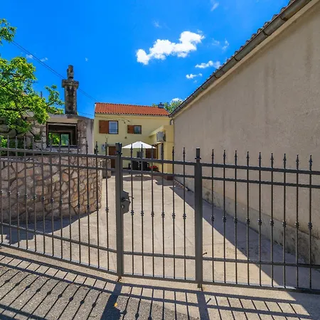 Holliday House Smokvica * Jadranovo